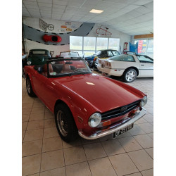 Superbe TRIUMPH TR6 PI de 1967