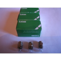 Lot de 3 ampoules à douille (2 w)