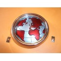 Badge "map monde" avec cerclage chromé + 2 clips TR4A